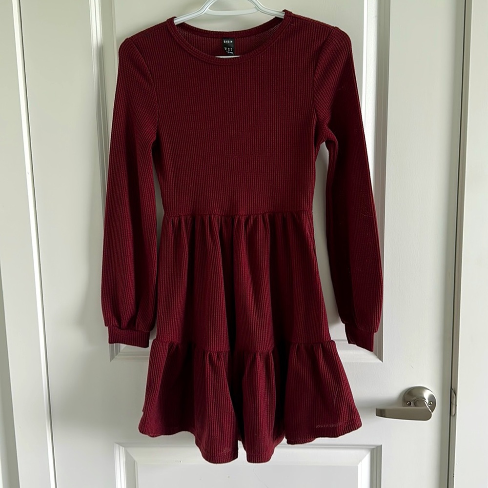 Knit dress.